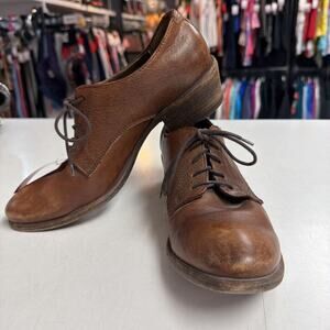 Frye Carson Oxford Shoes